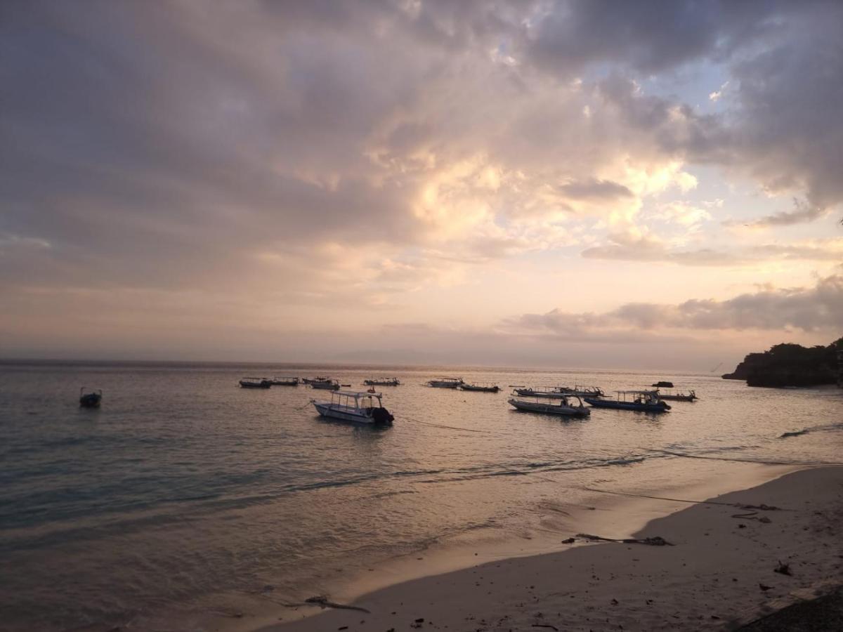 Villa Giyor Nusa Lembongan  Luaran gambar